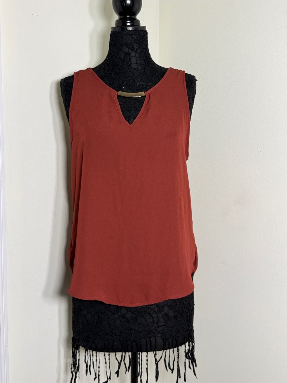 Lily White Rust-Red Sleeveless V-Neck Camisole with Gold Accent